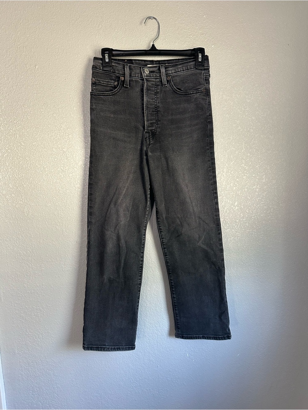 Levi’s Black Ribcage Straight Ankle Denim Jeans